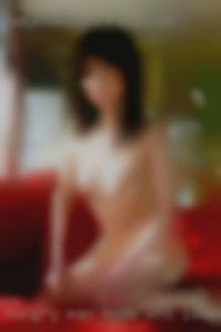 Hungry man nude who loves eating pussy near Louisiana.